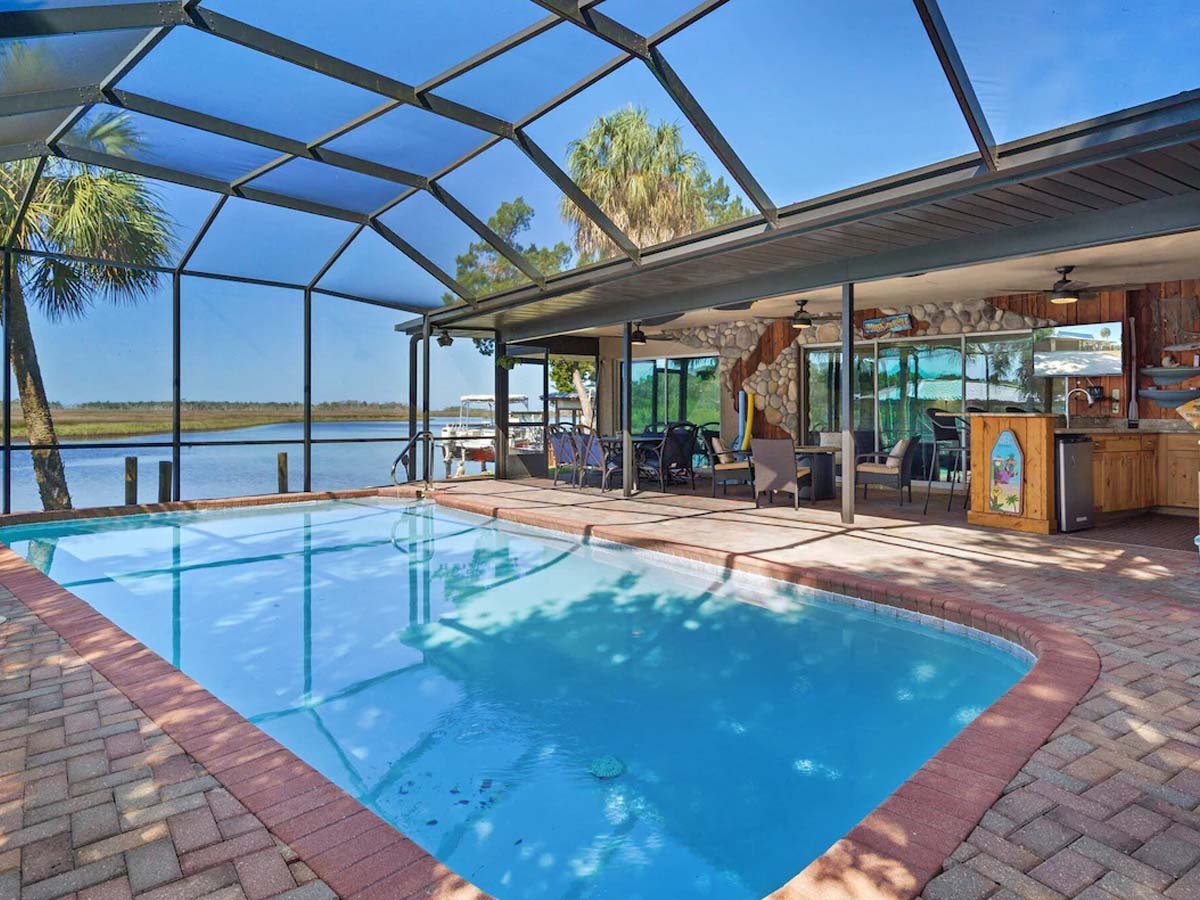 Mason Creek Lodge